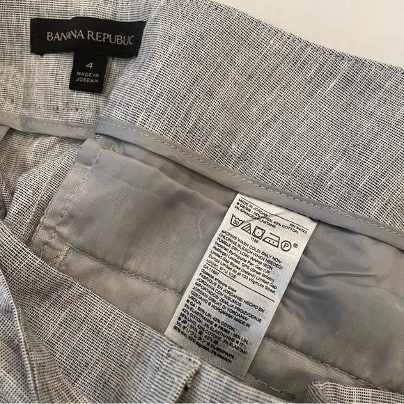 Banana Republic Grey Linen Cotton Shorts - Picture 7 of 8